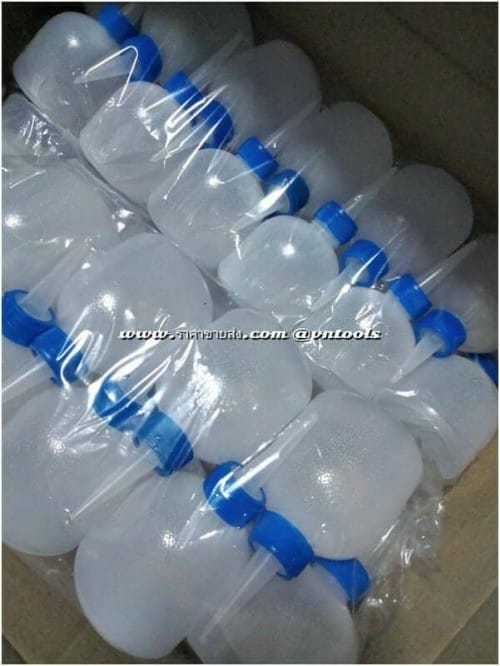ขวดบีบน้ำมันเครื่อง กาบีบน้ำมันพลาสติก
